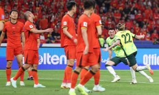 沙巴官网:世预赛国足不敌澳大利亚队 无缘直通世界杯